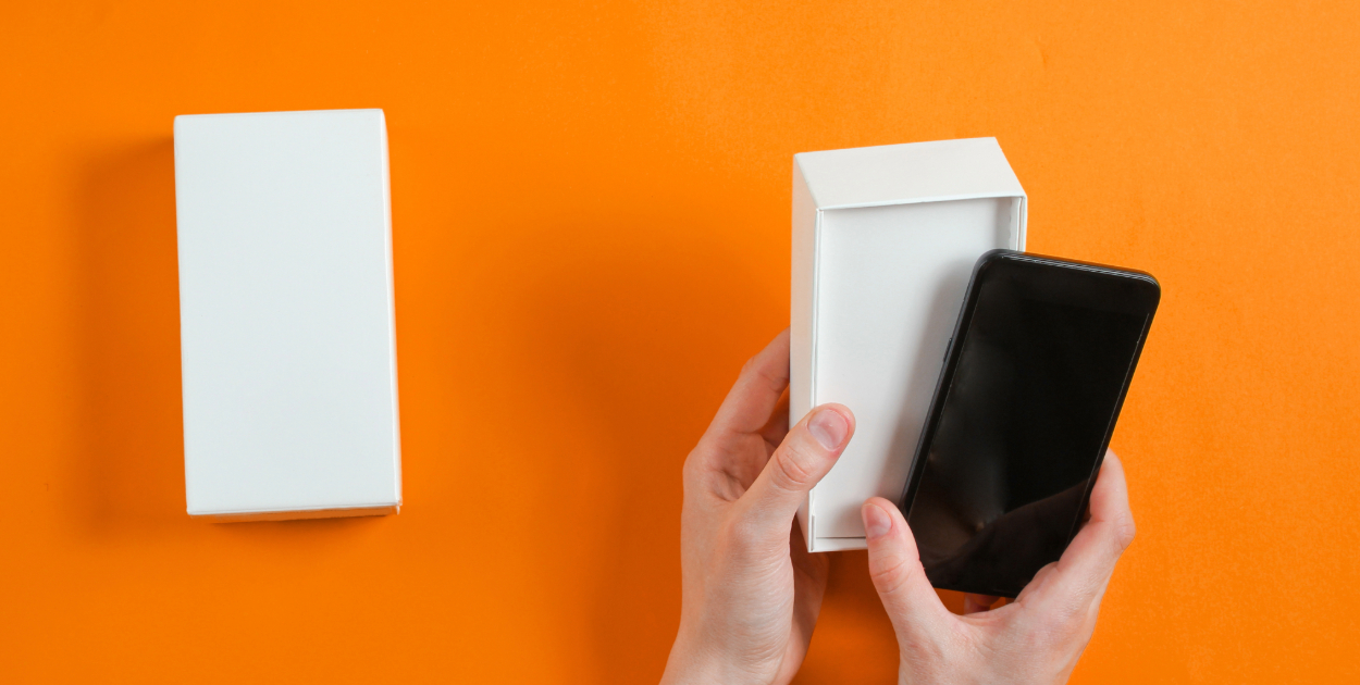 Is It a Bad Time to Buy a New iPhone Now?