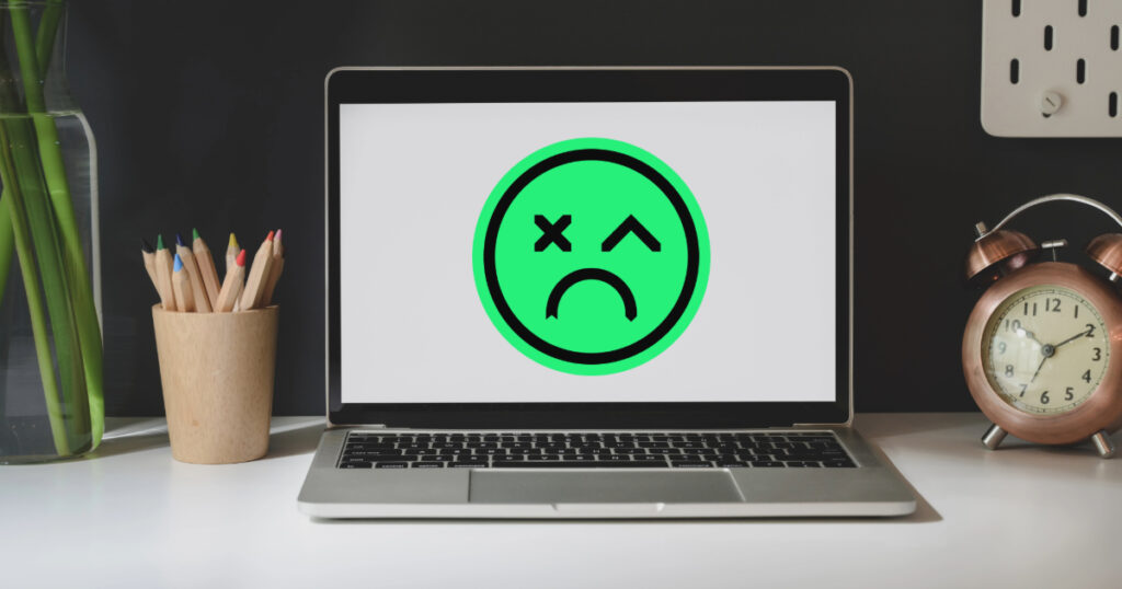 Selling your broken MacBook online is the easiest way to get some cash while extending its lifespan.