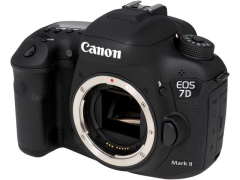 Canon EOS 7D Mark II 20.2 MP Digital SLR Camera (Body Only)